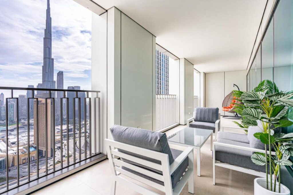 BEAUTIFUL HOME WITH BURJ KHALIFA VIEW